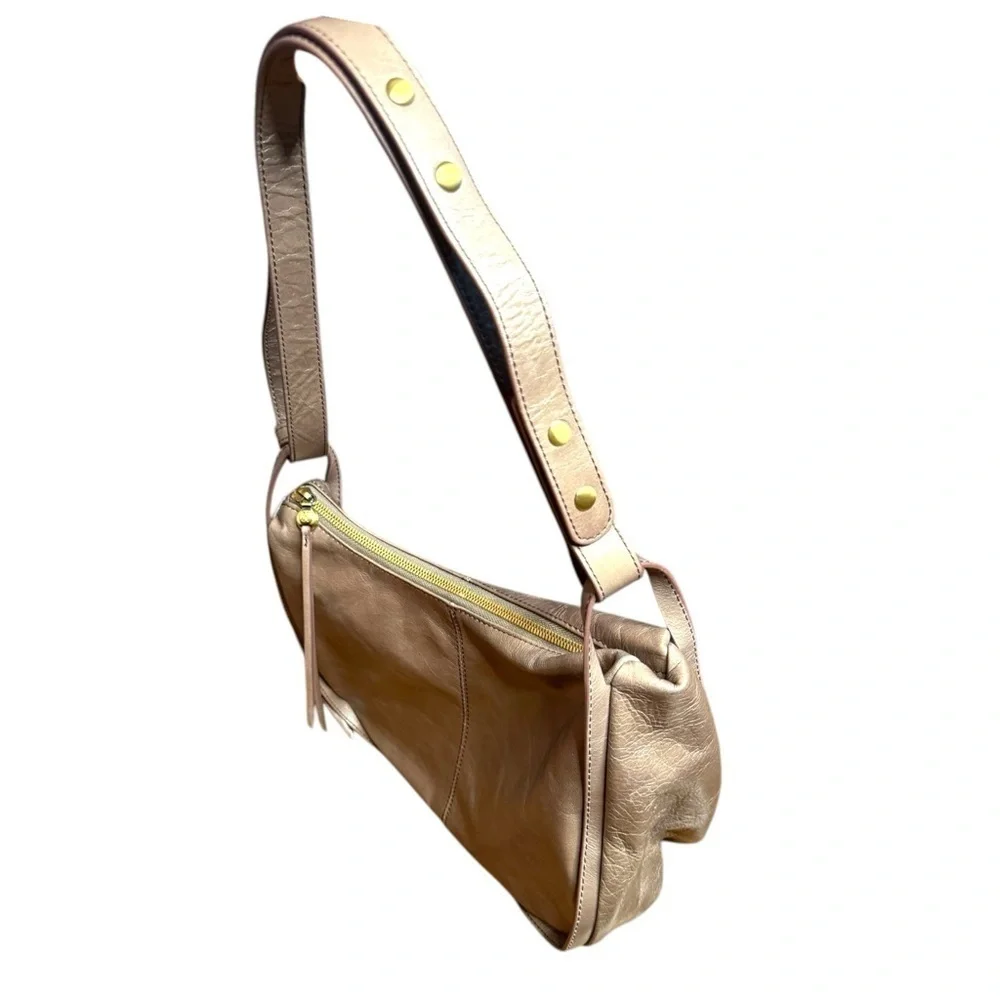▶️ HOBO INTERNATIONAL ◀️ Taupe Leather Adjustable Strap Crossbody / Shoulder Bag